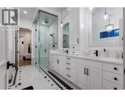 4pc Bathroom - 4811 Montana Drive Nw, Calgary, AB T3B1G3 Photo 19