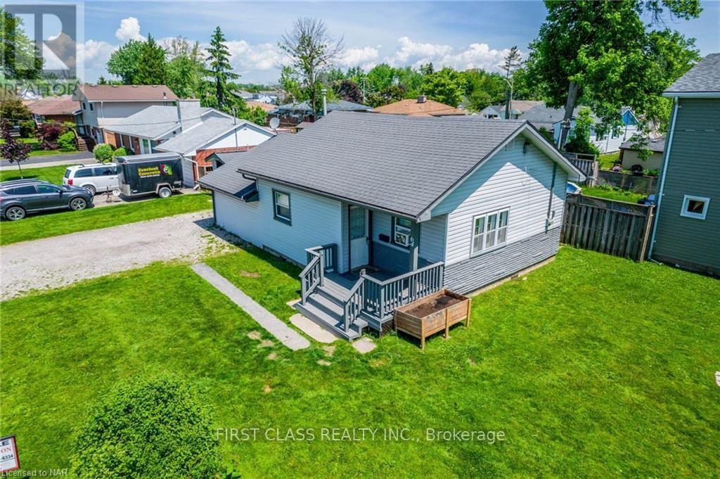 64 DOMINION ROAD, Fort Erie (Lakeshore)