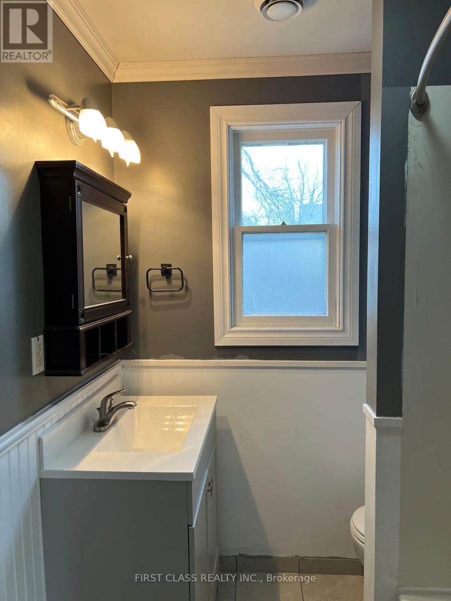 64 DOMINION ROAD, Fort Erie (Lakeshore) — photo 4