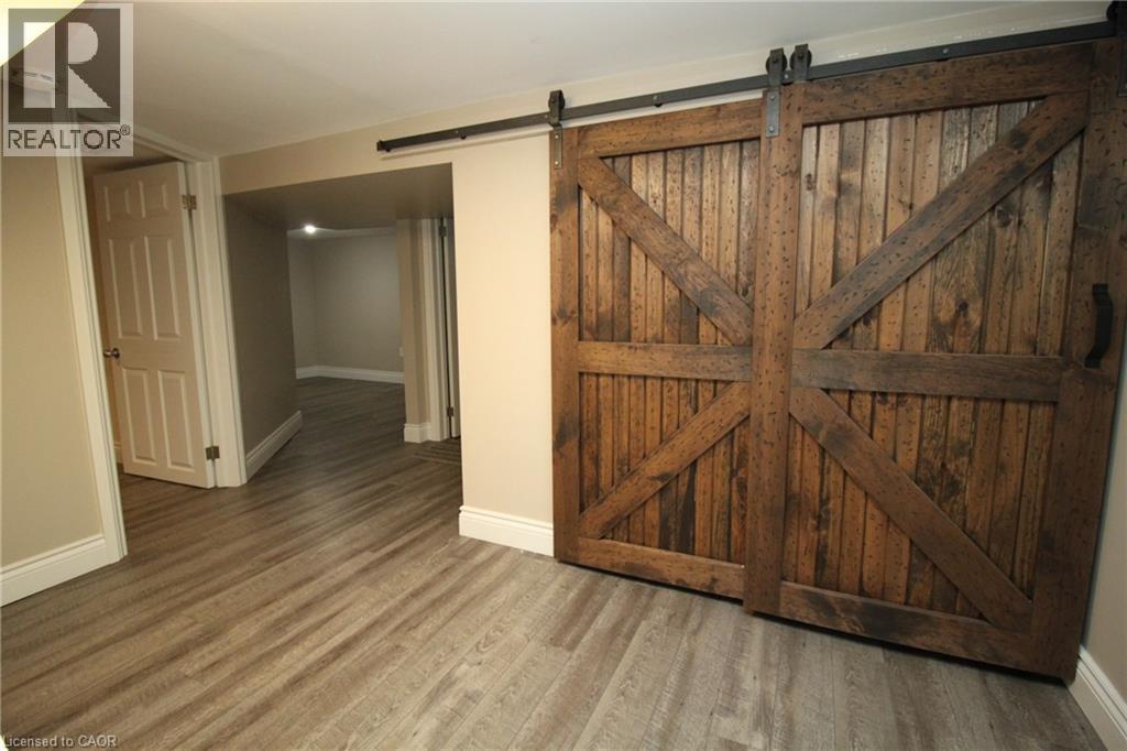 245 EAST 13TH Street Unit# 2, Hamilton — photo 12