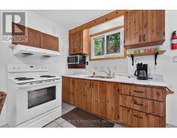 638 Derbyshire Point Lane, Athens, ON K0E1B0 Photo 14