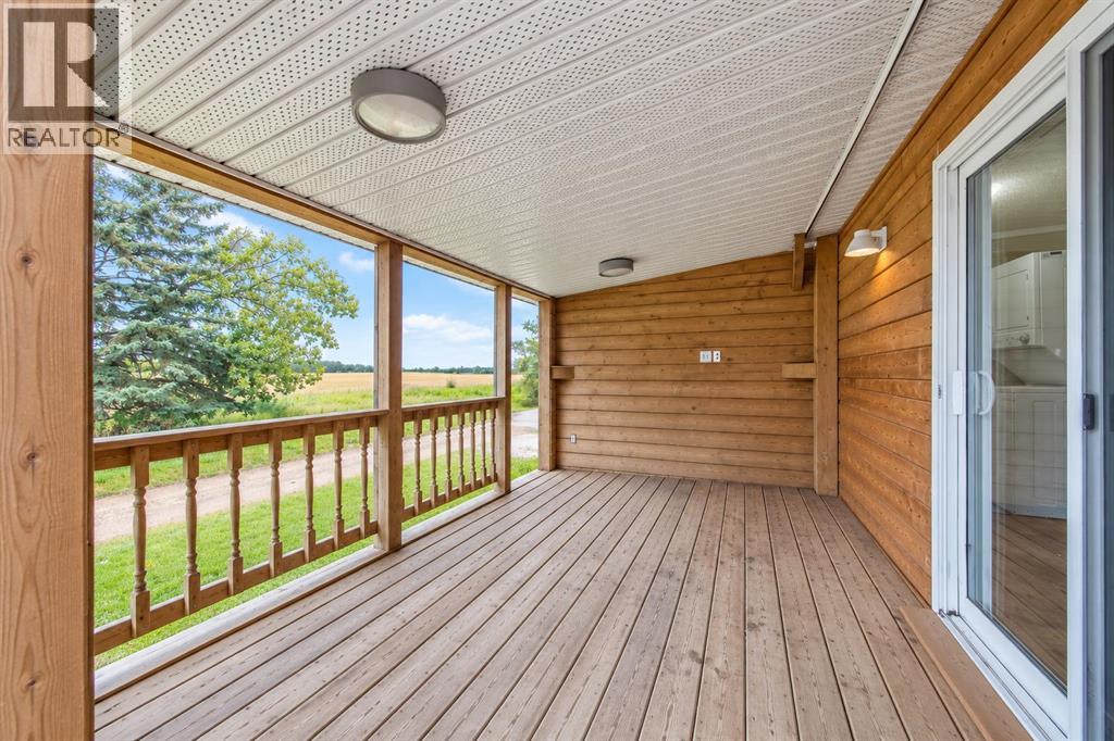 Listing photo – 6506 52 Street, Ponoka