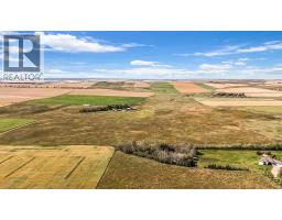 4pc Bathroom - 263043 / 263039 Range Road 14, Rural Rocky View County, AB T4B3L5 Photo 6