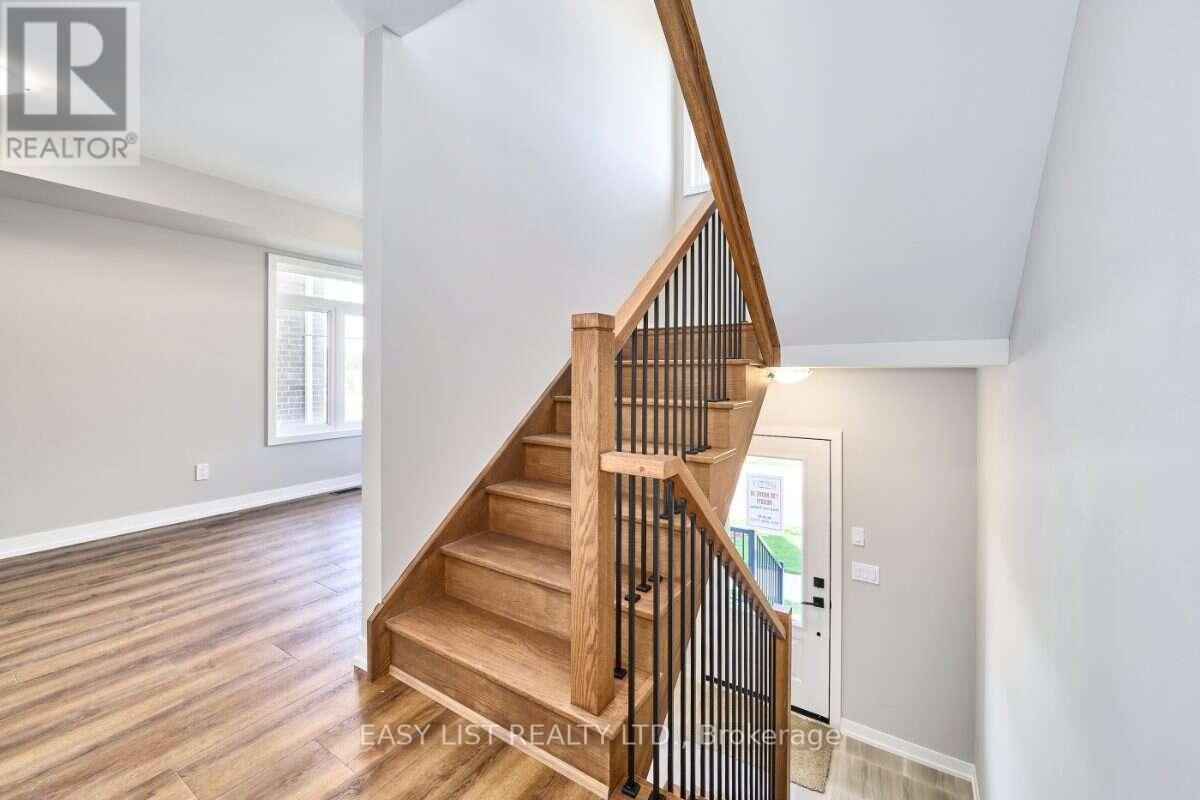 23 ADDYMAN CRESCENT - 13