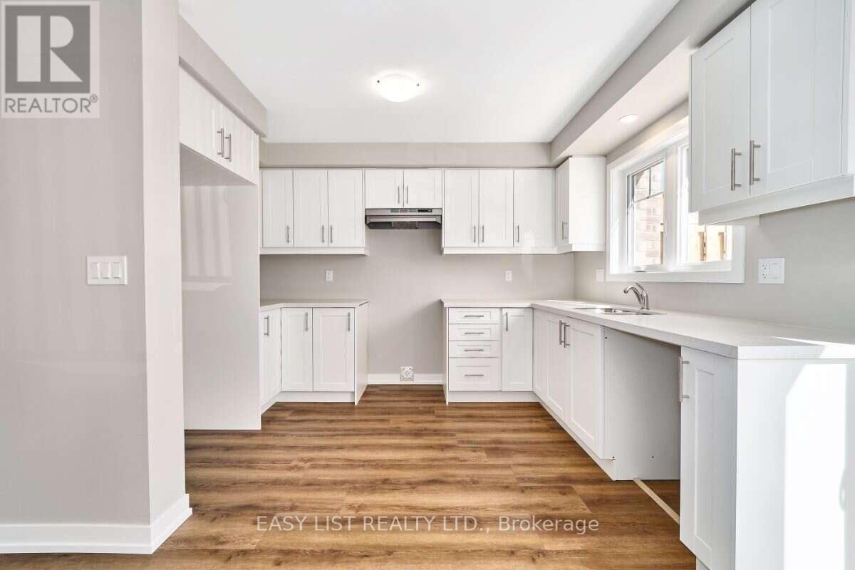 23 ADDYMAN CRESCENT - 31
