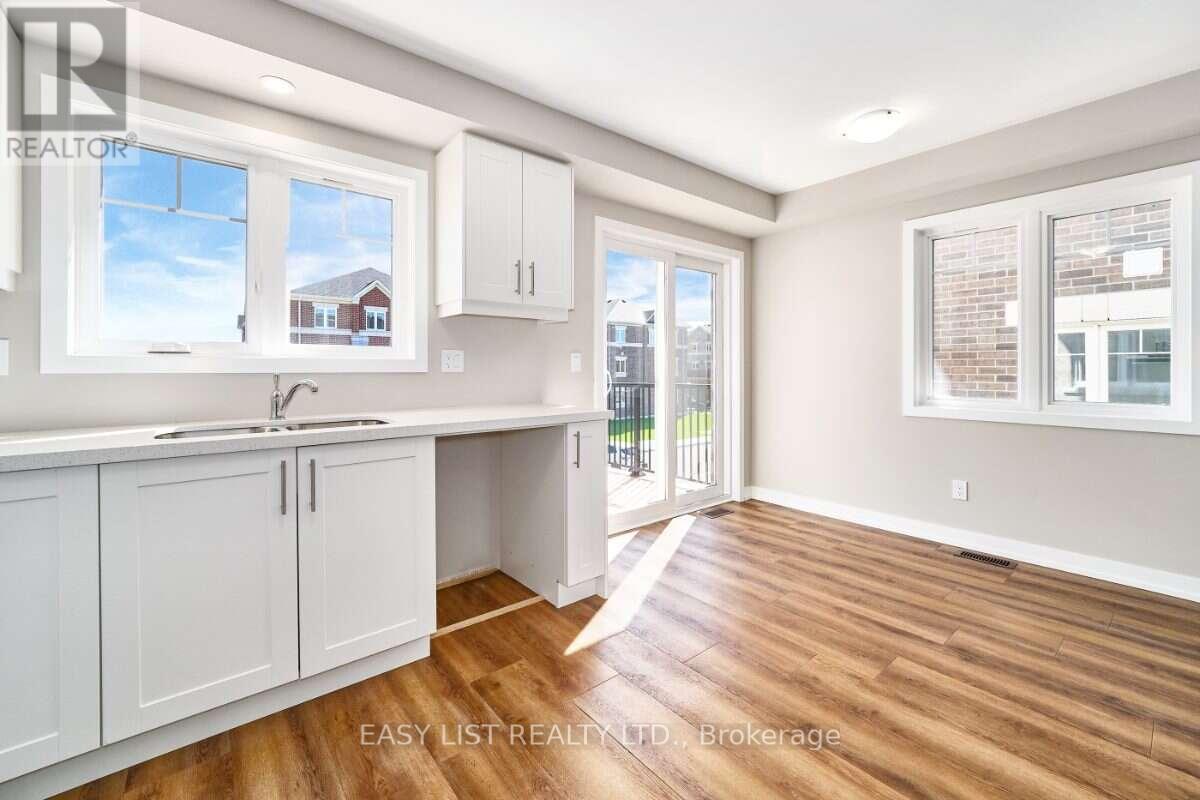 23 ADDYMAN CRESCENT - 34