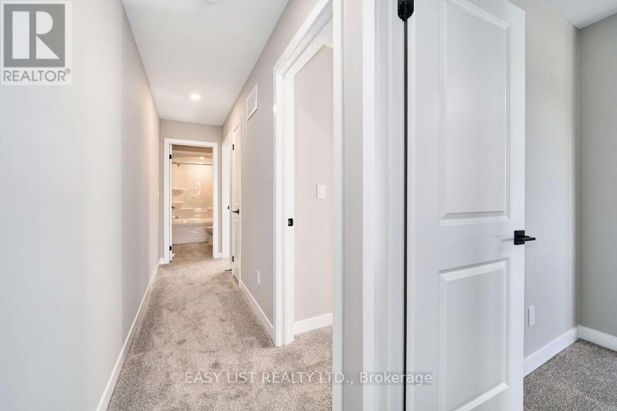 23 ADDYMAN CRESCENT - 35