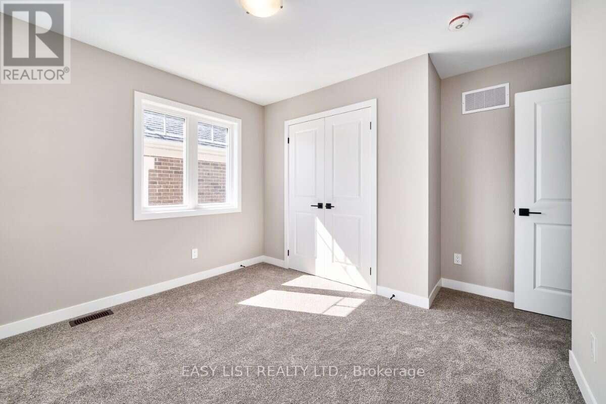 23 ADDYMAN CRESCENT - 44