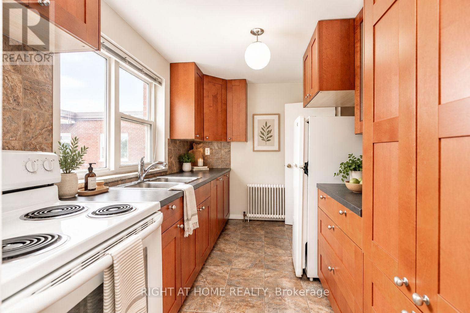 406 - 185 STEPHEN DRIVE, Toronto (Stonegate-Queensway) — photo 12