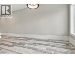 Laundry room - 207 Greyeyes-steele Way, Saskatoon, SK S7V0M6 Photo 17