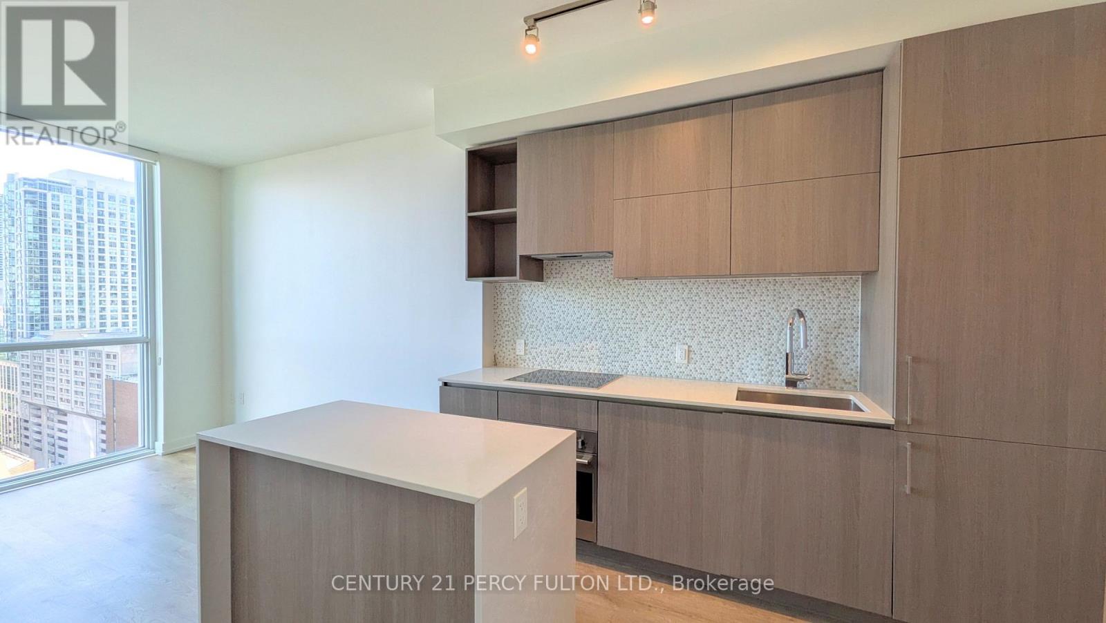 1610 - 1 YORKVILLE AVENUE, Toronto (Annex) — photo 3