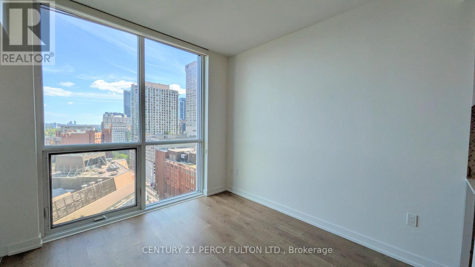 1610 - 1 YORKVILLE AVENUE, Toronto (Annex) — photo 5