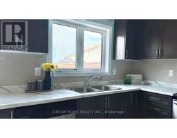 24 Spofford Drive, Whitchurch Stouffville, ON L4A4R1 Photo 7
