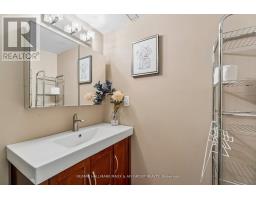 11 Charlotte Court, Barrie, ON L4N6B2 Photo 42