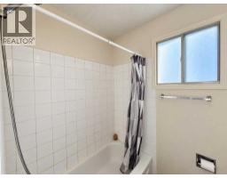 Recreational, Games room - 668 Whiteridge Road Ne, Calgary, AB T1Y2Y8 Photo 10