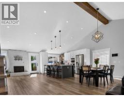1215 Lake Twintree Drive Se, Calgary, AB T2J2W9 Photo 8