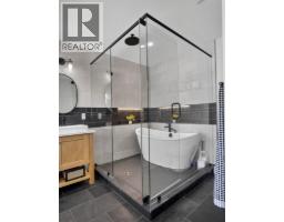 1215 Lake Twintree Drive Se, Calgary, AB T2J2W9 Photo 27