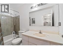 881 Pinebrook Place, Coquitlam, BC V3C4C1 Photo 20
