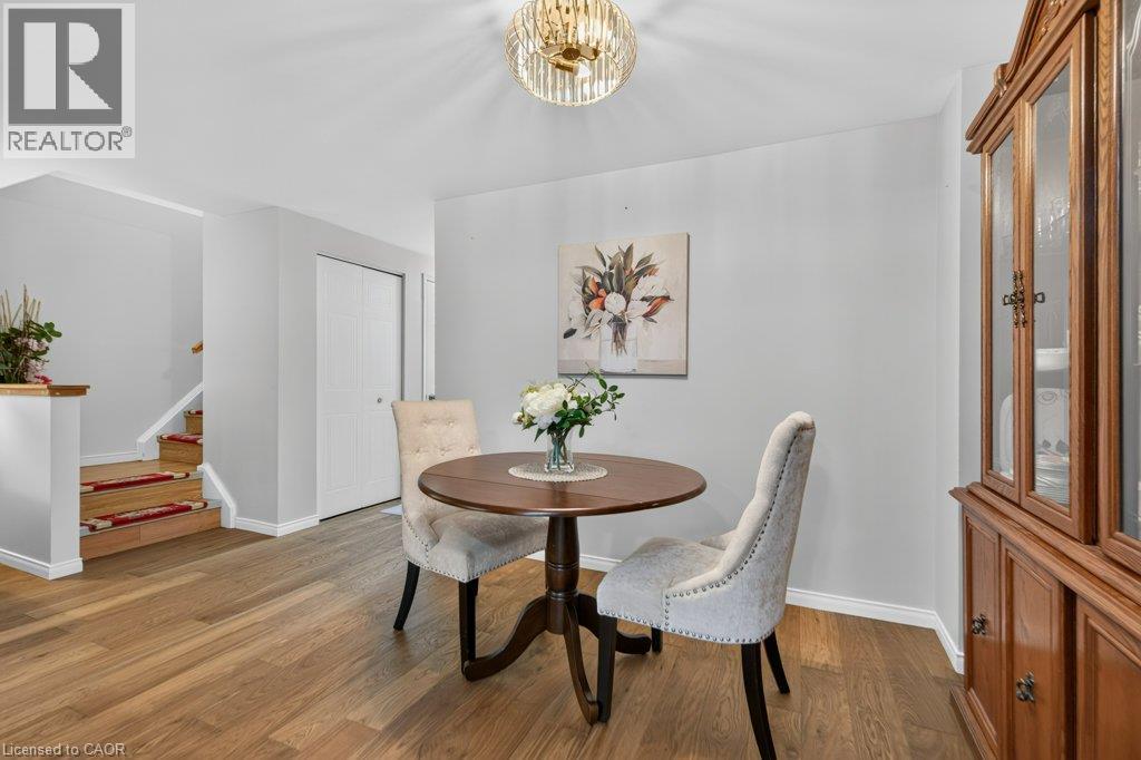 67 GRANDRIDGE Crescent, Guelph — photo 8