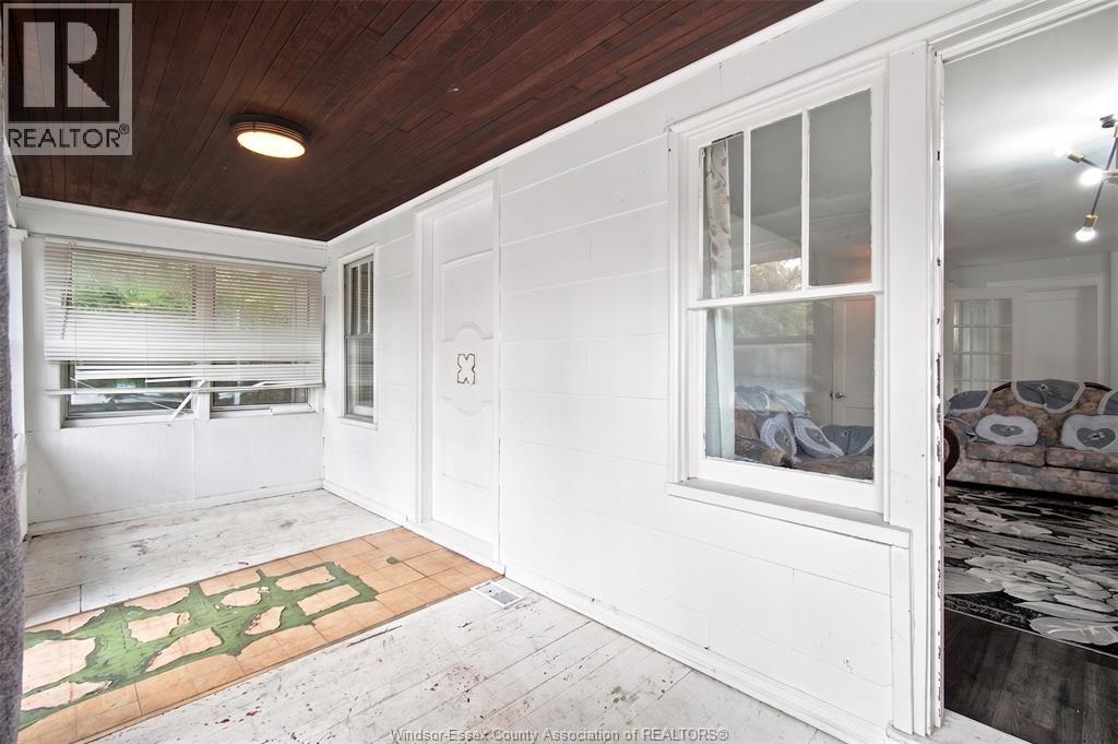 2292 DOUGALL AVENUE, Windsor — photo 10