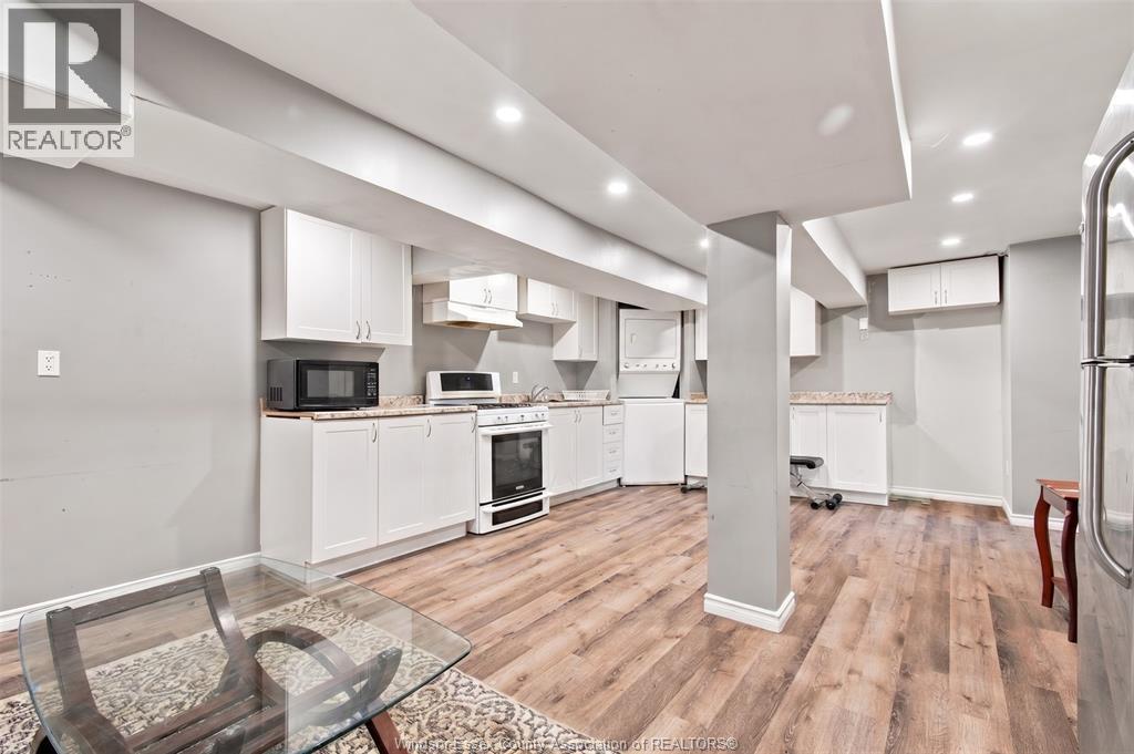 2292 DOUGALL AVENUE - Image 28