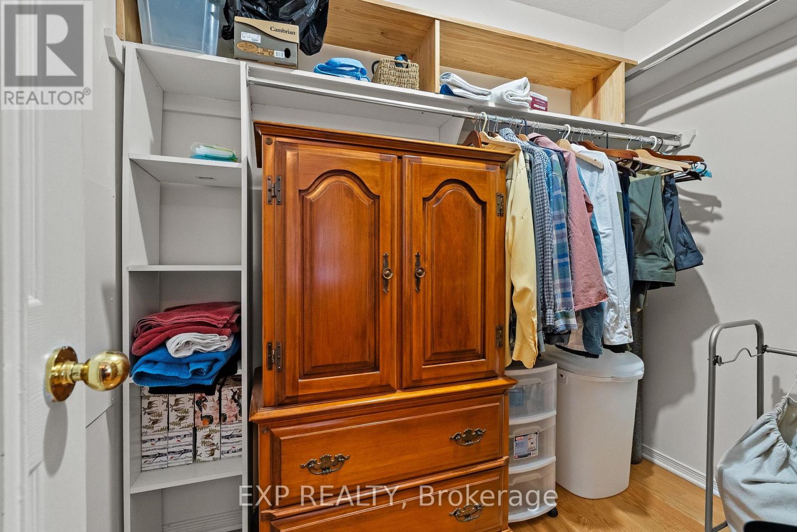 534 LAWLER CRESCENT - 21