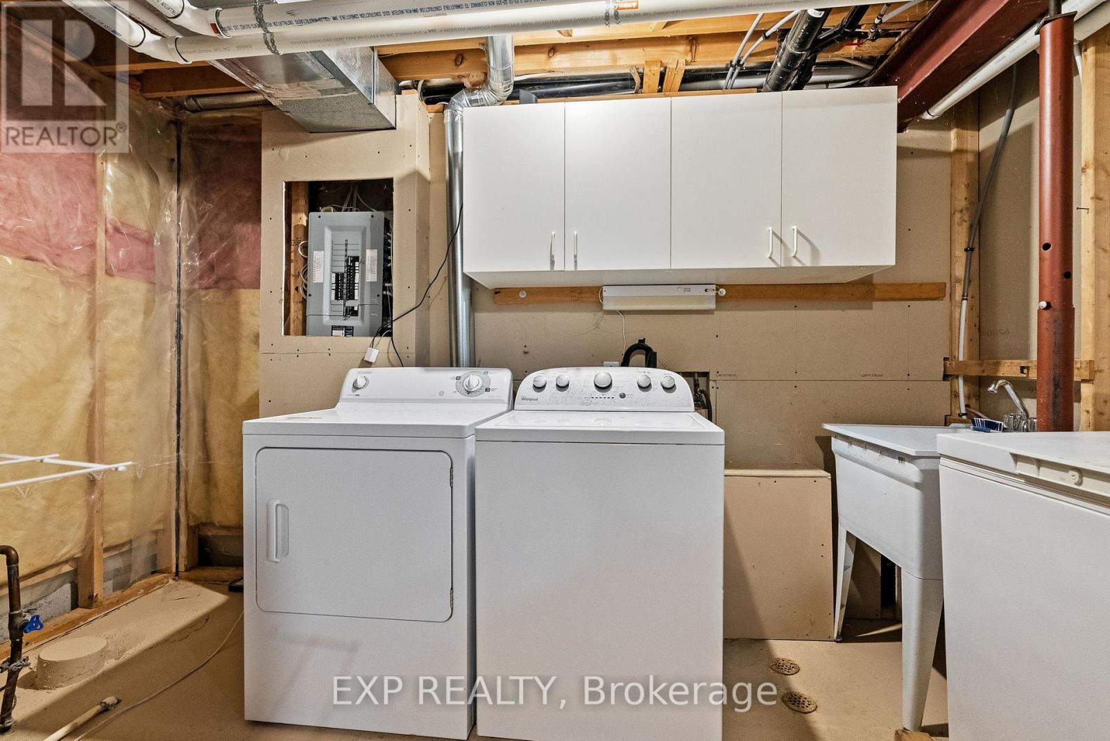 534 LAWLER CRESCENT - Image 34