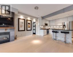 210 530 Raven Woods Drive, North Vancouver, BC V7G2T5 Photo 8