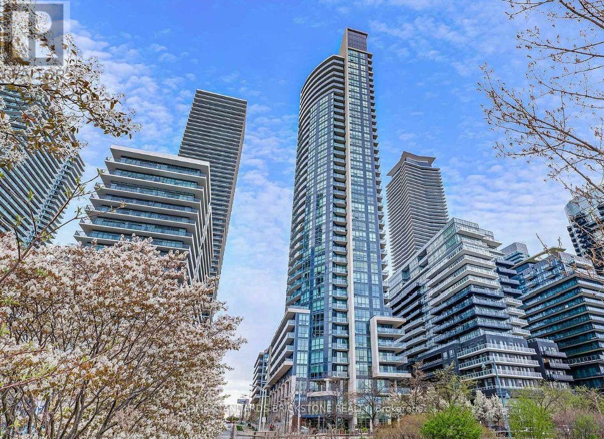 617 - 59 ANNIE CRAIG DRIVE, Toronto (Mimico)