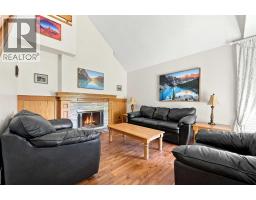 Bedroom - 760 Riverbend Drive Se, Calgary, AB T2C3T7 Photo 8