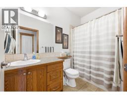 Storage - 26139 Highway 595, Rural Red Deer County, AB T4E0T9 Photo 15