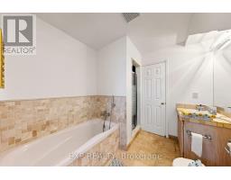 35 - 455 Apache Court, Mississauga, ON L4Z3W8 Photo 38