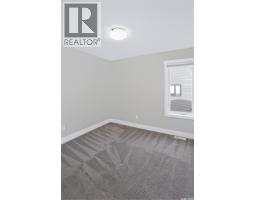 550 Bolstad Turn, Saskatoon, SK S7W0X9 Photo 33
