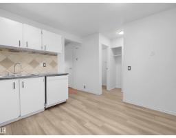 #22 13833 30 St Nw, Edmonton, AB T5Y2B2 Photo 11
