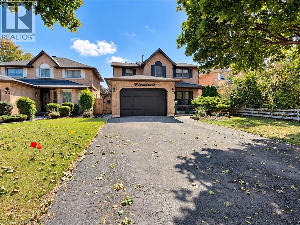 35 GERALD Crescent, Hamilton — photo 3