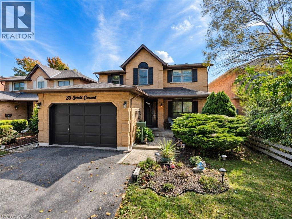 35 GERALD Crescent, Hamilton — photo 2
