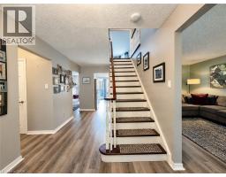 35 Gerald Crescent, Hamilton, ON L8J2J7 Photo 13