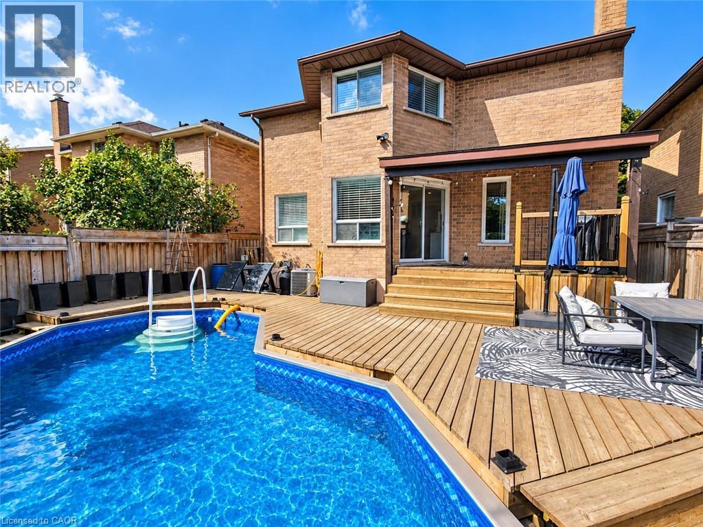 35 Gerald Crescent — photo 49