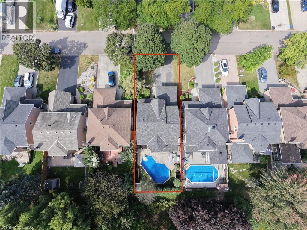 35 GERALD Crescent, Hamilton — photo 9