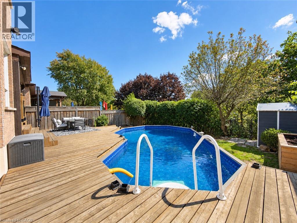 35 Gerald Crescent — photo 46
