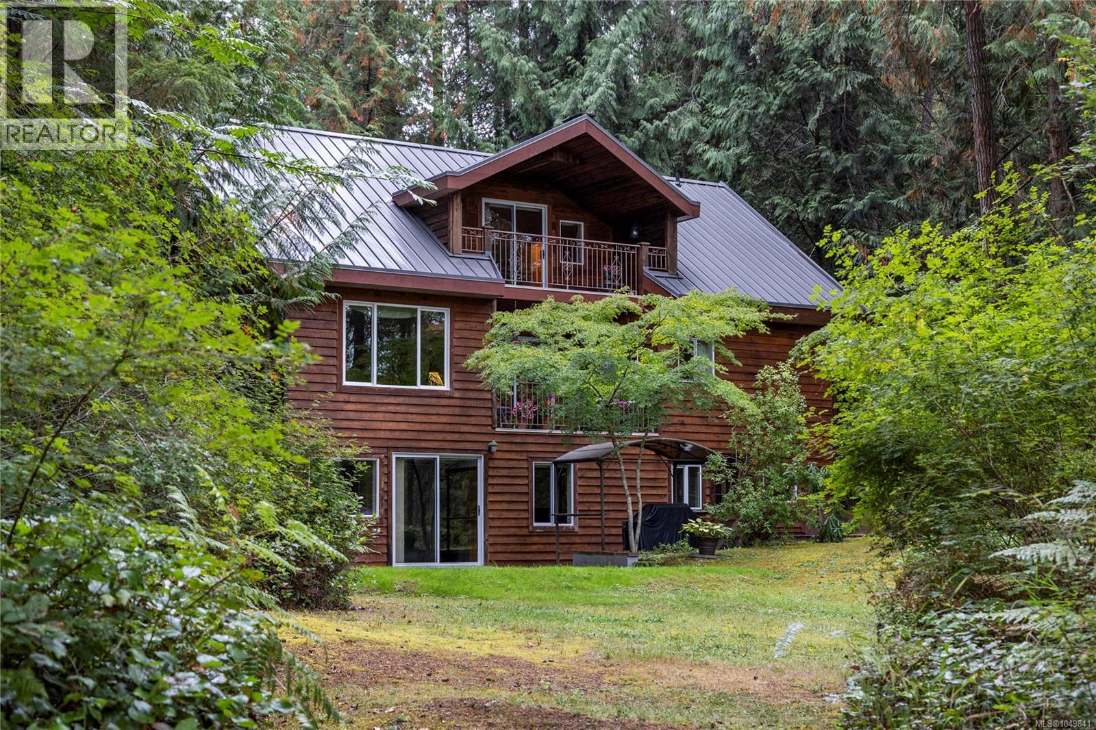 1769 Errington Rd - 2