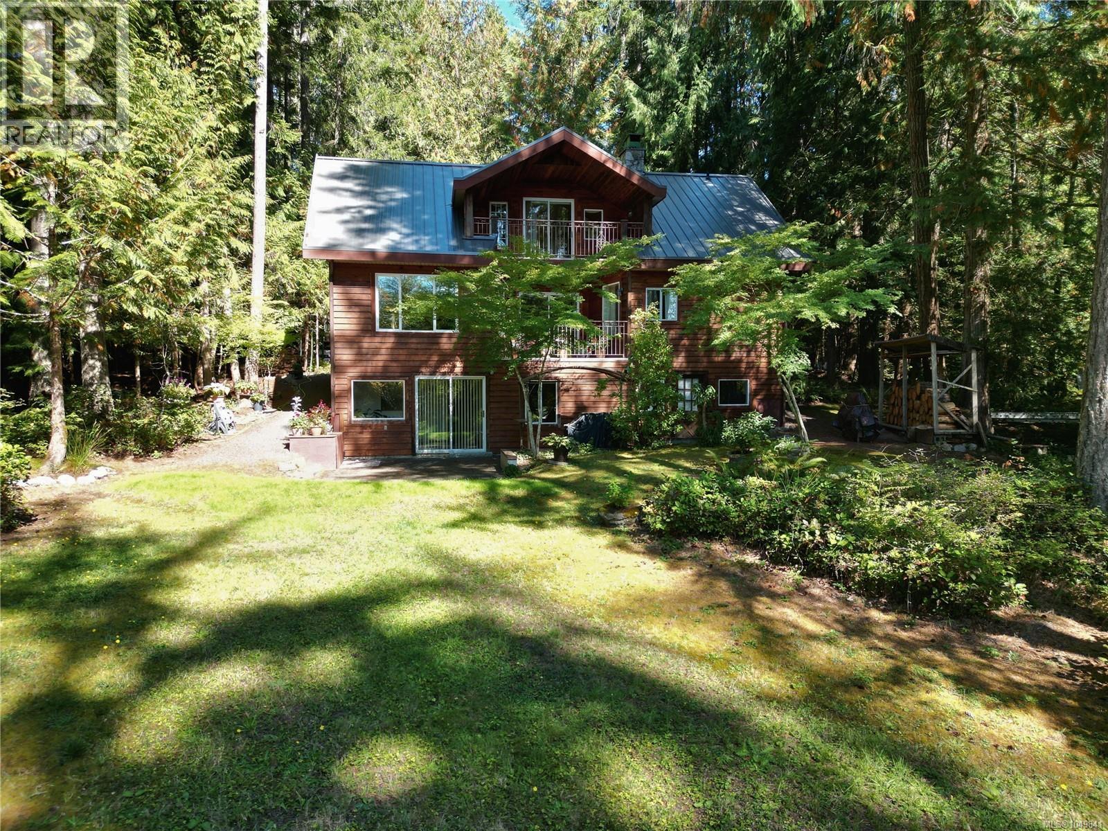 1769 Errington Rd - 43