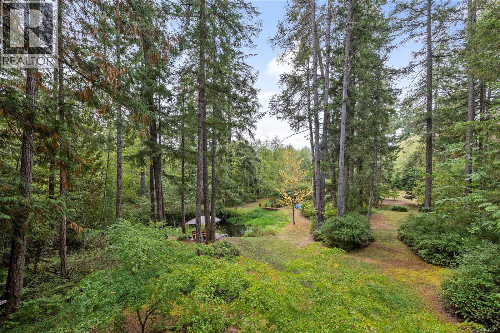 1769 Errington Rd - 30