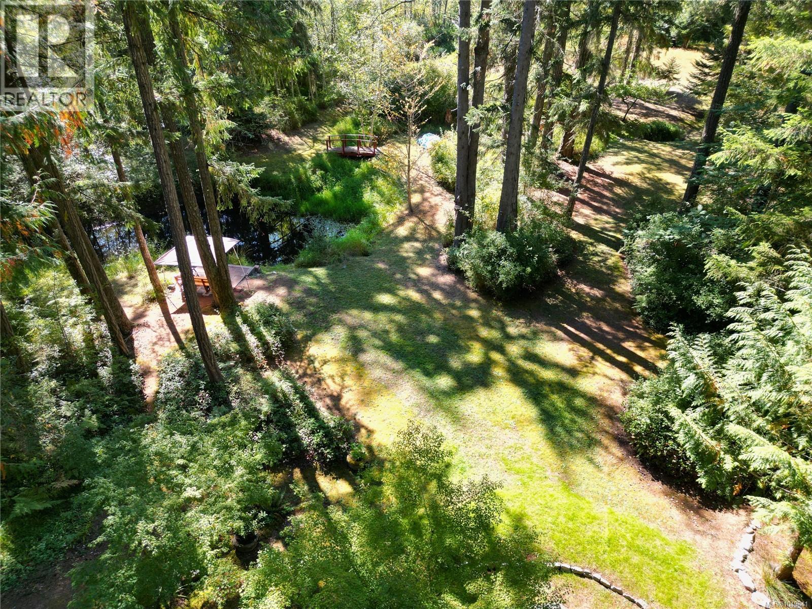 1769 Errington Rd - Image 31