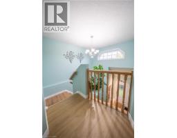 237 Grey Fox Drive, Kitchener, ON N2E3N7 Photo 17