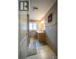 237 Grey Fox Drive, Kitchener, ON N2E3N7 Photo 19