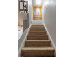 237 Grey Fox Drive, Kitchener, ON N2E3N7 Photo 11