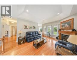 Foyer - 8653 Vance Drive, Lambton Shores, ON N0N1J7 Photo 12