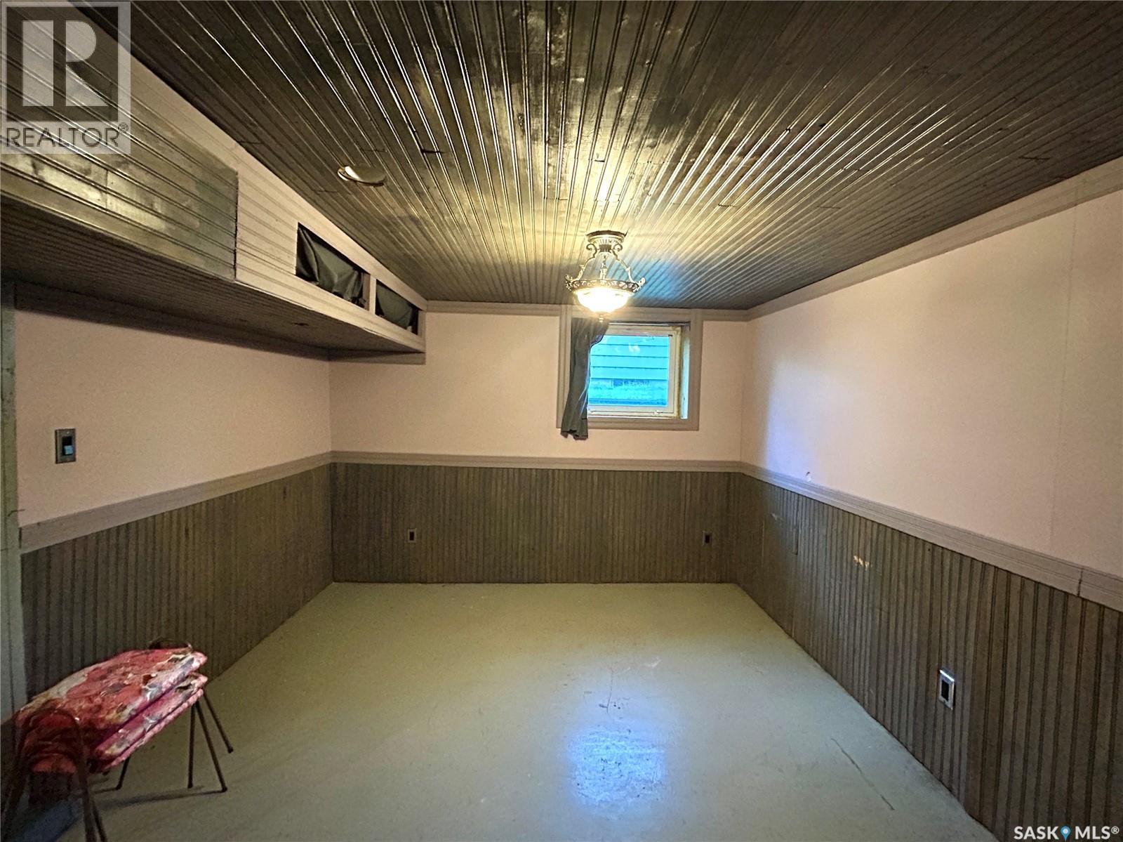 150 24th STREET E - 18