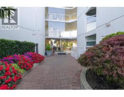 402 158 Promenade Dr, Nanaimo, BC V9R6M7 Photo 43